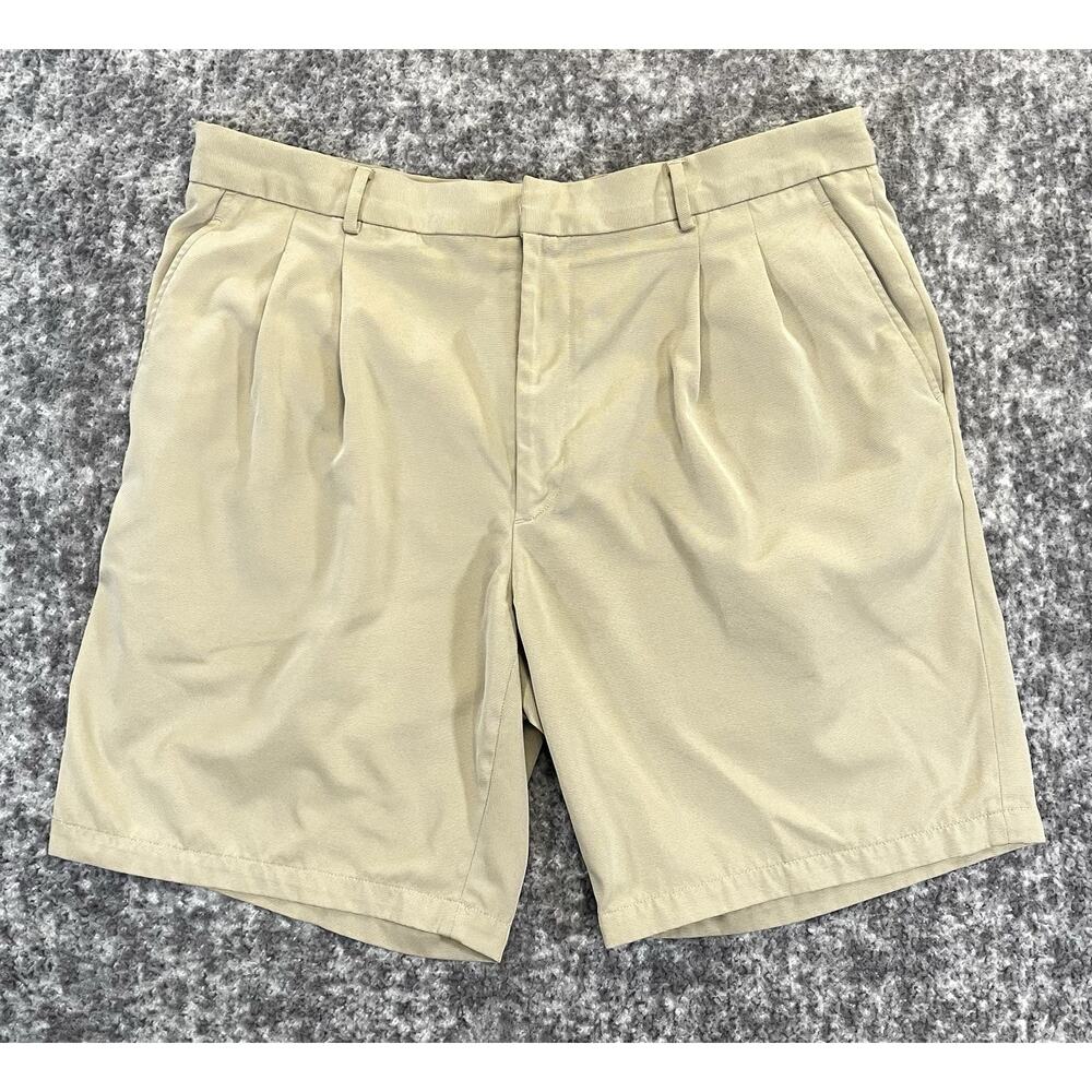 Greg Norman Mens Performance Shark Golf Shorts Size 38 Khaki